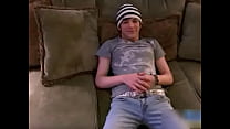Hot twink is sucking his BF's cock gay video