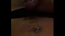 Trans linda, boneca brasileira gozando muito leite