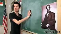 Twinks Fuck And Wank In The Classroom