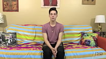Gay Lad Fills His Ass With Massive Toy