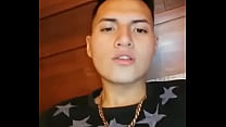 flaite gay muestra pene