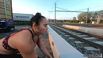 almost got caught fuck my slut outdoors