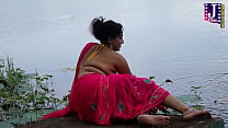 শাড়িতেই বাঙ্গালী নারীর পরিচয় থাকে তা থেকেই তাকে পছন্দ করে নিতে হয়