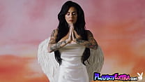 Big titted inked cougar taking off her sexy lingerie and posing nude