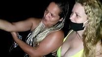 Achei gostosas a noite na areia