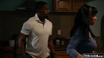 Latin milf Little Puck is done with the ghost haunting her house.According to Reddit you need to fuck so her black husband licks and bangs her pussy