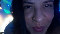 Mostrando meu grelo gigante
