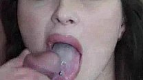 Beauty chess player tastes cum