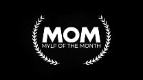 Bodacious Brunette Chloe Amour Is May's MYLF Of The Month - BTS Interview & Raw Fucking
