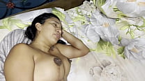 ¿Que estas haciendo hermano? La hermanastra fue engañada por su hermanastro, ella pensó que él era su novio