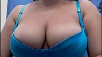 Slut Shows Off Her Nice Tits