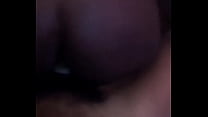 Negão gostoso sentando no novinho puto de Salvador
