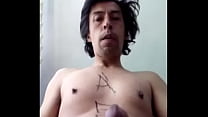 Eduardo Rodríguez escribe nombre de amada en su cuerpo y se masturba