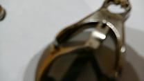 2 nipple clamps