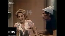Chaves comendo a bunda da Chiquinha