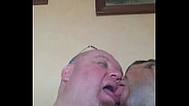 Kiss
