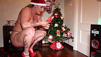 Mrs. Claus bitch and horny (Full video in Xvideos Red)