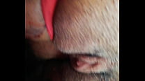 Con la tanga puesta