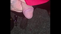 Outdoors pee