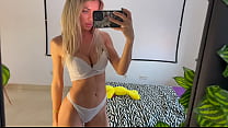 Volk With Her Lingerie Waiting For You In Bed...