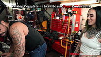 Pegas Productions - Vanessa TheRock Fourrée solide par son Garagiste en plein dans le Garage