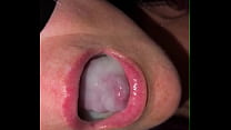 Colombiana Sabrinafoxy hace encuentro con su amante. Mama verga y traga su semen.