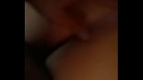 Mi esposa y yo amigo cojen en un motel.me hacen el video