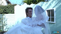The new Asian bride remains attired in her bridal gown throughout a visitor's arrival
