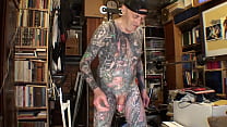 LeeHarper Pinnomen is a Webcam Gay Porn Model. The Video is True and Anonymous as far as the Spectators are concerned - they are Not shown! To the Contrary - the Model is FULLY EXPOSED in ALL Details exactly as when he Performs in Front of the Spectators.