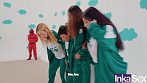 SQUID GAME FINAL - Vitoria Beatriz Brasilera tetona y culona participa en los juegos del calamar y es follada por unos ENANOS.