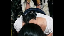 Chapina caliente en pleno convivo