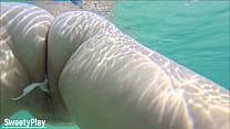 Creampie underwater, cum dump swimming after beach orgy