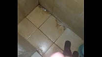 pija corta eyaculando
