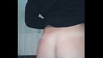 Le doy por el culo en el cuarto de su madre