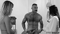 Latina Alina Lopez signed up to busty dr Angela Whites experimental fertility procedures.Shes hosed down and banged by the doctors semen specimen guy