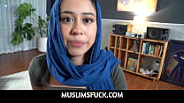 Donnie Rock is very willing to help stepsis see her man if she'd have sex with him