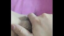 没人来就只好自己来,但为什么止不了痒呢