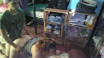 chico tiene sexo de perrito por  la tarde entre los cajones cuando todos salen de paseo