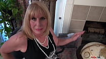 Smashing scenes of raw solo from a blonde granny on fire