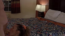 Je baise sa chatte de MILF