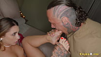 Horny Sara heads super-naughty when her tatted boyfriend gobbles her out and slurps her smooth-shaven pussy. This muscular tatted dude guarantees a lot of mind-blowing scenes with Sara Diamante, a sizzling curvy babe.