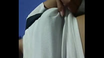 Me graba video de sus tetas en la calle