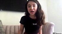 Teen Girl Tricked 's Golddigger Lover Into Webcam Sex