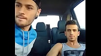 Chicos Guapos-7