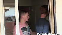 Naughty twinks Andrew Lee and Avery Jones breed and jizz