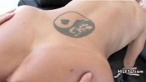 Seriously sexy mom cums hard