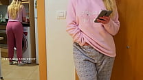 masturbandome sin que mi amiga se de cuenta
