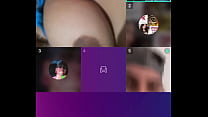 Amigas da Daphne mostrando os peitos no BIGO live.