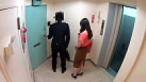 同窓会に参加して同級生と…と淡い期待していたようだが早め解散でおあずけをくらい憂さ晴らしに来たようだ。