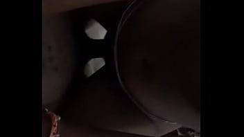 Elle chevauche son mec